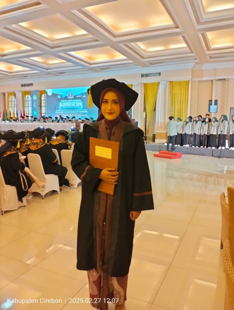 Wisudawan Berprestasi BKI UIN Siber Syekh Nurjati Cirebon Mendapatkan Beasiswa S2