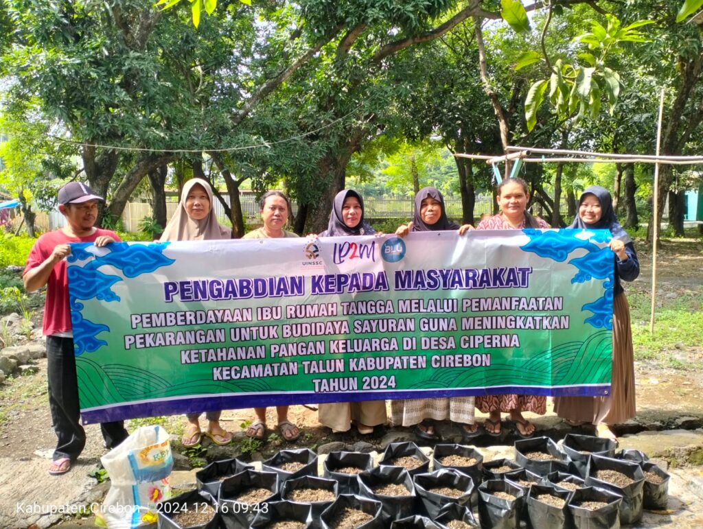 Pemberdayaan Ibu Rumah Tangga Melalui Pemanfaatan Pekarangan untuk Budidaya Sayuran Guna Meningkatkan Ketahanan Pangan Keluarga di Desa Ciperna Kecamatan Talun